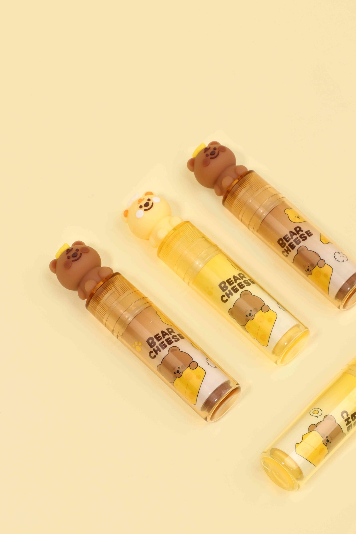 7616 Borrador ositos Kuki color amarillo y café
