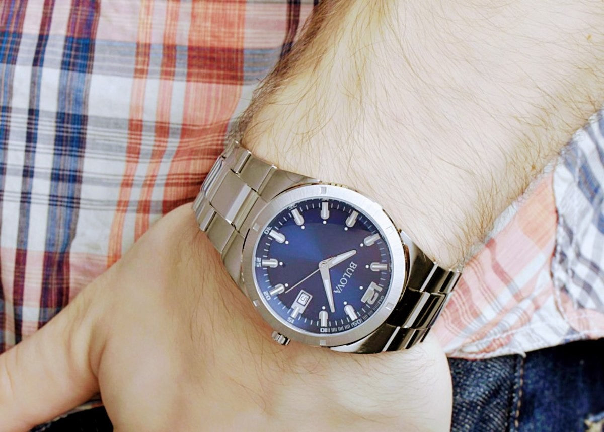 96B220 Reloj Bulova Dress de caballero pulsera de metal