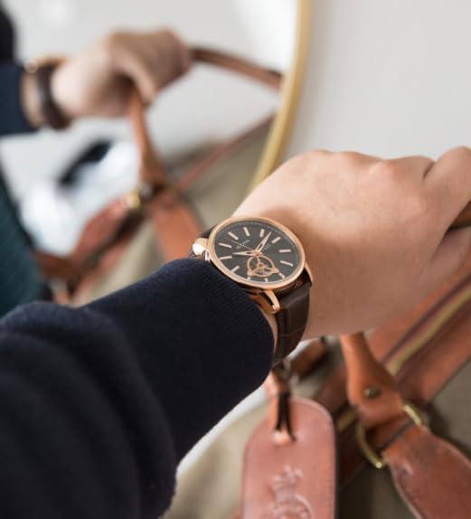 97A109 Reloj Bulova Classic de hombre pulsera de cuero 45mm