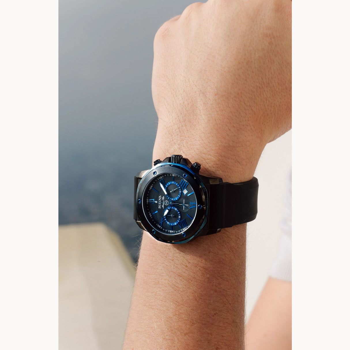 98B308 Reloj Bulova Marine Star de hombre pulsera de caucho 44 mm