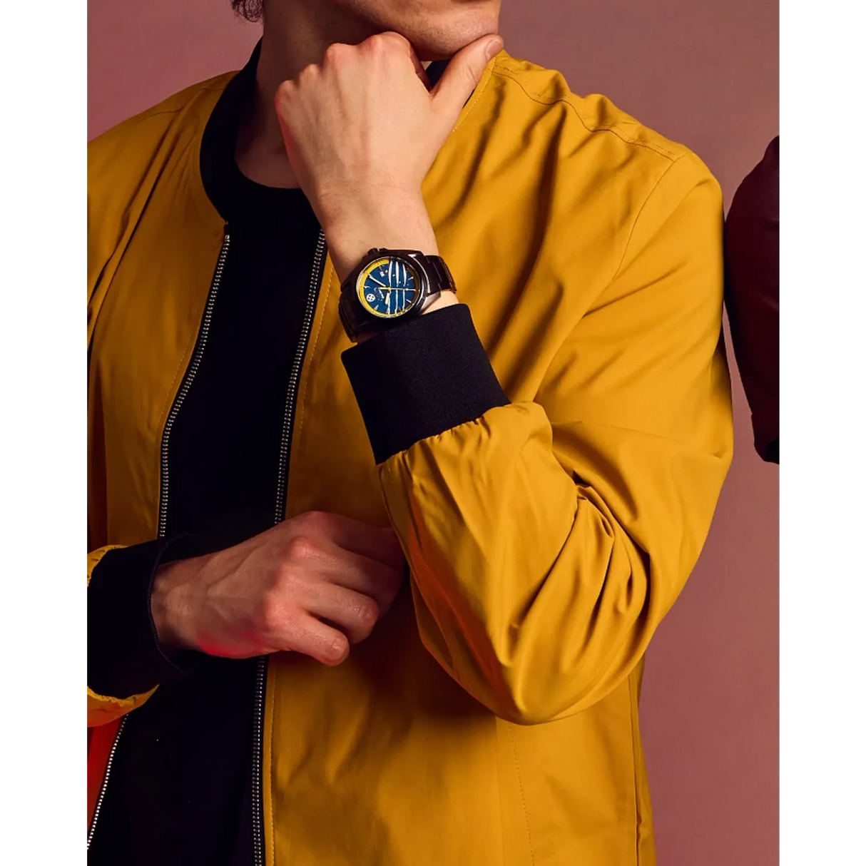 AW1435-66W Reloj Citizen Wolverine Edition Marvel de caballero correa de acero