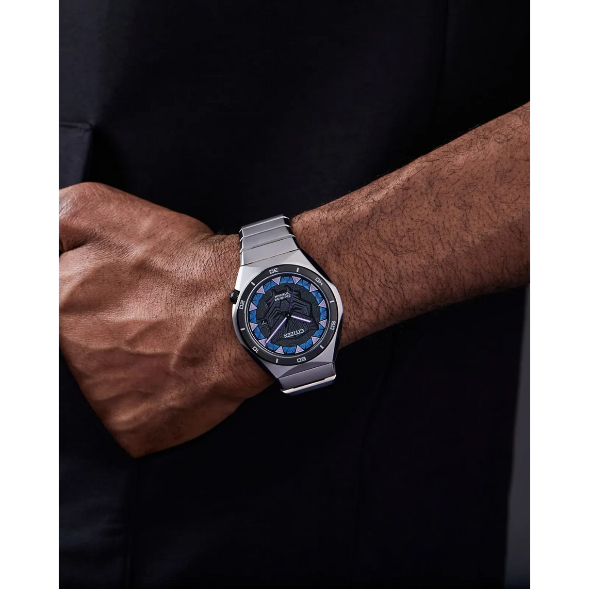 AW1668-50W Reloj Citizen Black Panter Marvel Edition de hombre pulsera de metal
