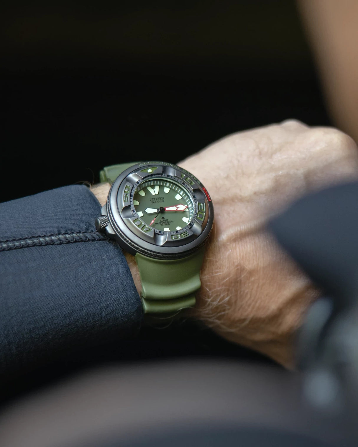 BJ8057-09X Reloj Citizen Promaster Dive Ecozilla de hombre correa de caucho