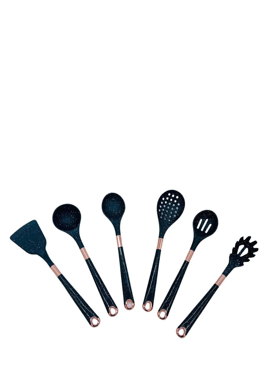 BL-04 Set de 7 utensilios de cocina base plástica