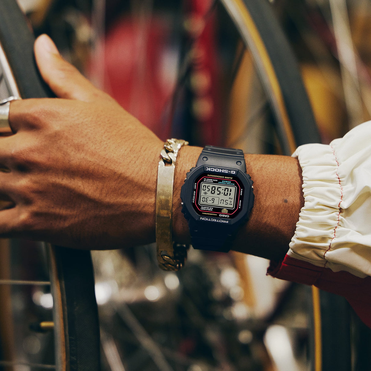 DW-5600 Reloj G-Shock Pulsera de Caucho para Hombre Digital