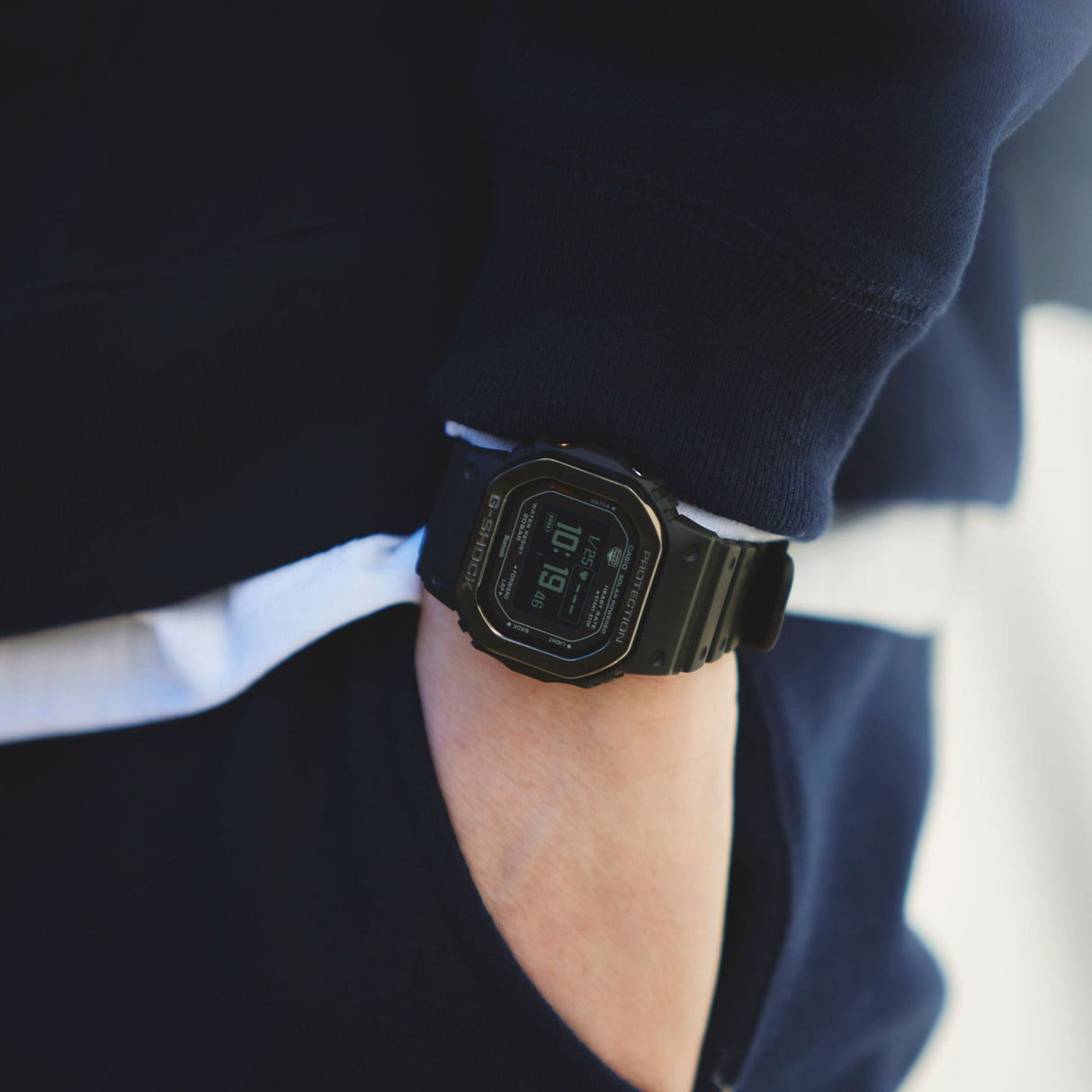 DW-H5600 Reloj G-Shock Bluetooth de caballero banda de resina