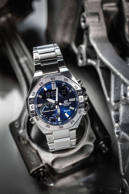 ECB-10 Reloj Edifice Análogo y digital para Caballero Pulsera de Metal Bluetooth