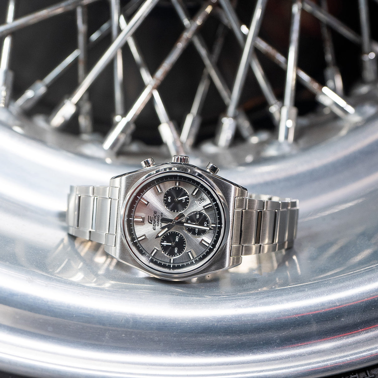 EFB-730 Reloj Edifice Sapphire de hombre correa de metal 47 mm