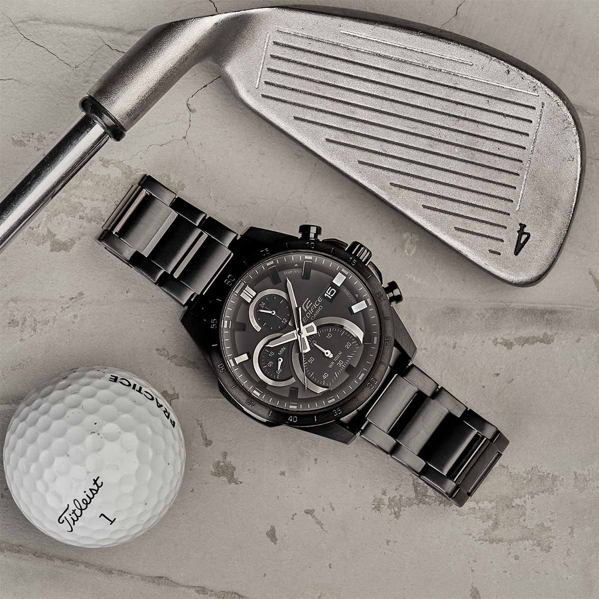 EFR-571 Reloj Edifice Análogo para Hombre Pulsera de Metal