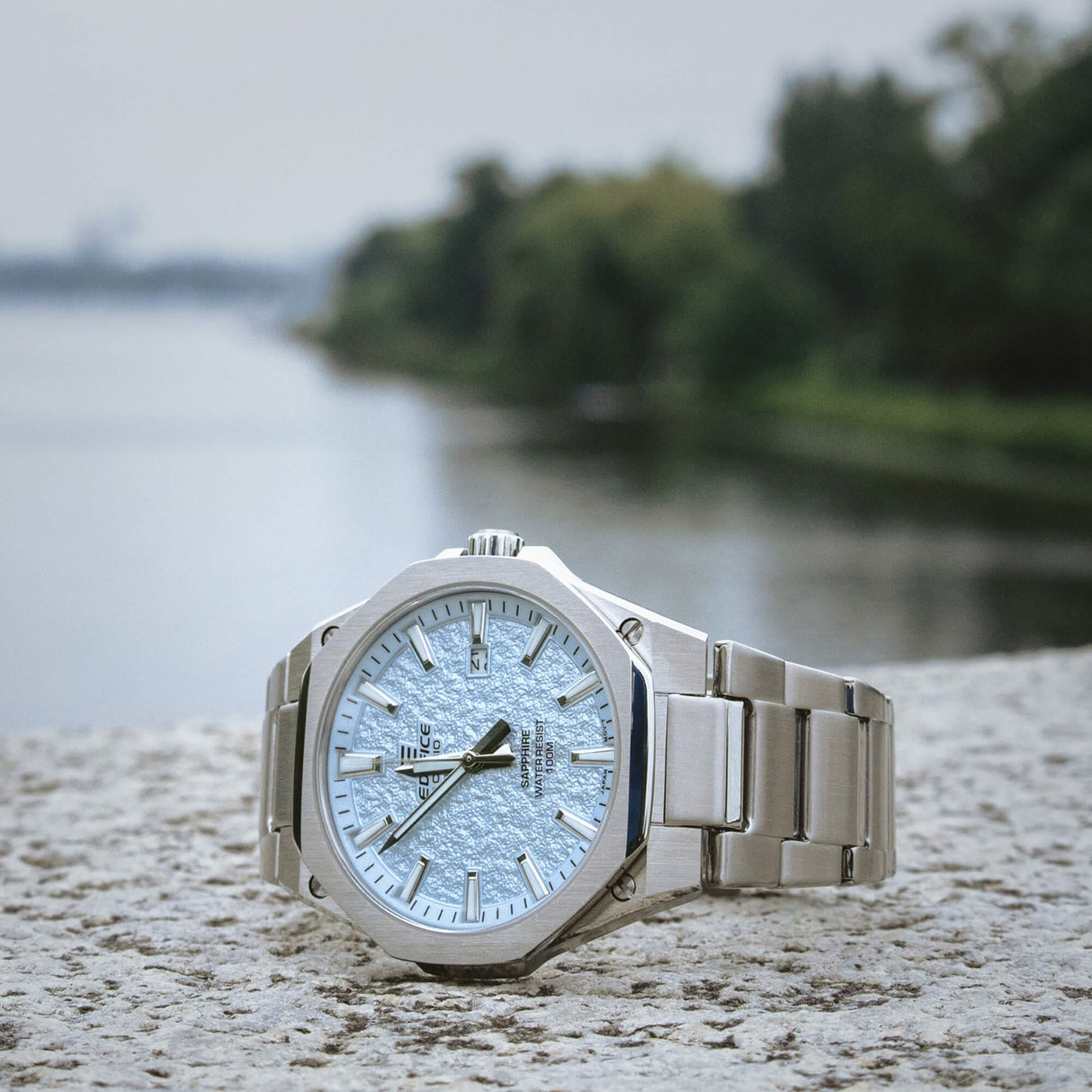 EFR-S108 Reloj Edifice de hombre pulsera de metal