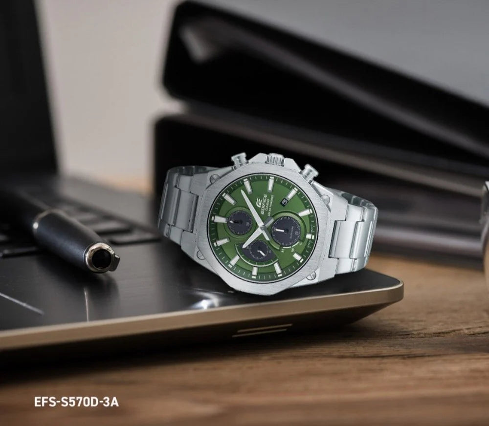 EFS-S570D-1A Edifice Reloj para Hombre Pulsera de Metal Análogo