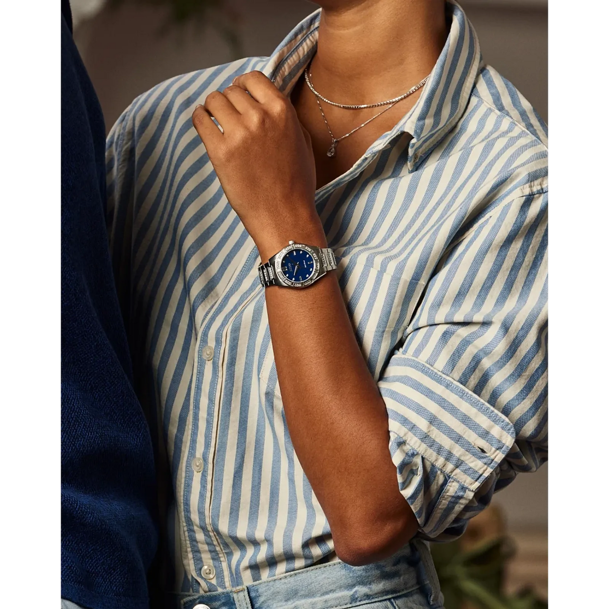 EM1020-57L Reloj Citizen Silhouette Crystal de dama pulsera de metal 34 mm