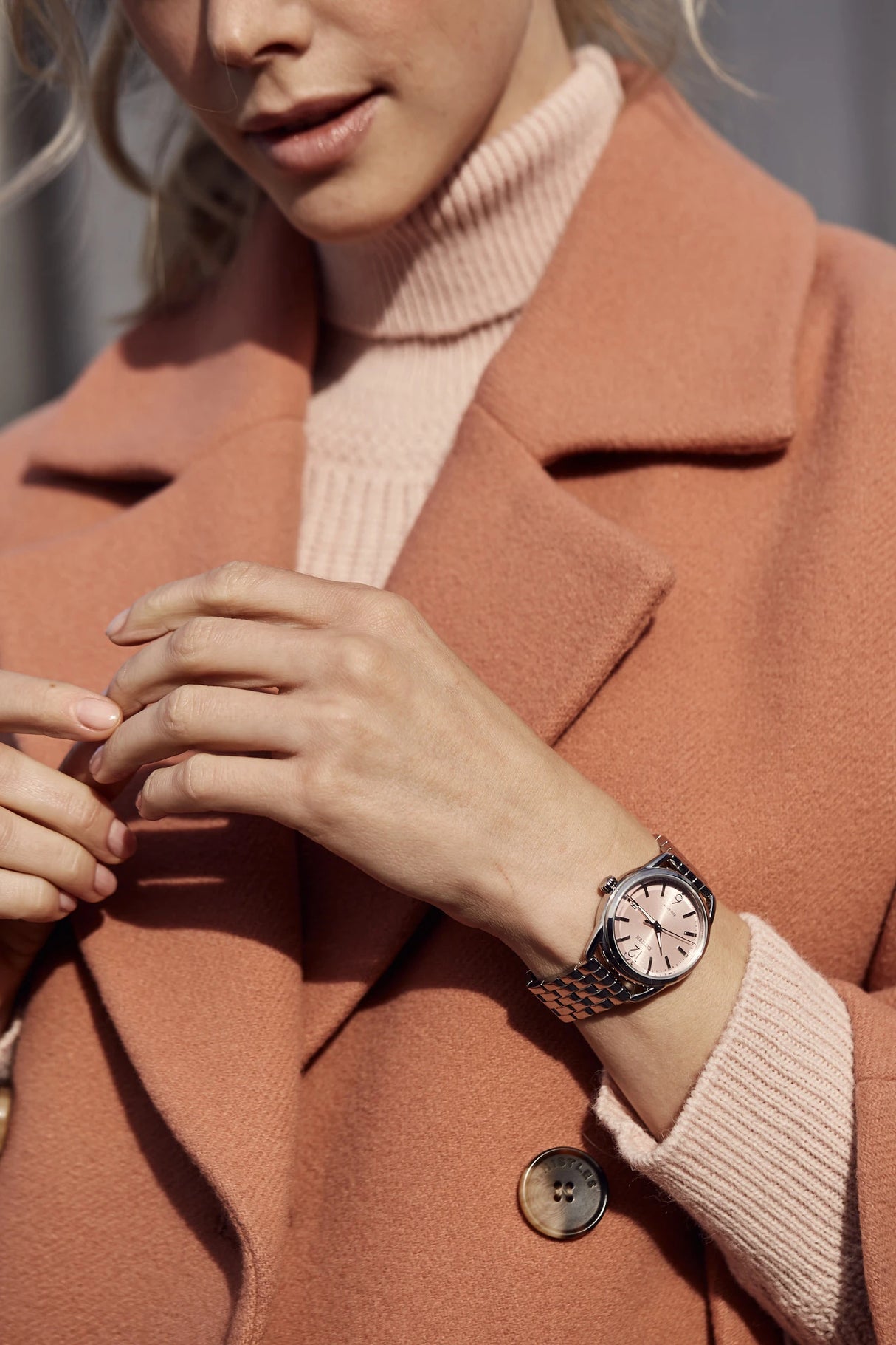 FE6080-71X Reloj Citizen Sport Casual de dama correa de metal