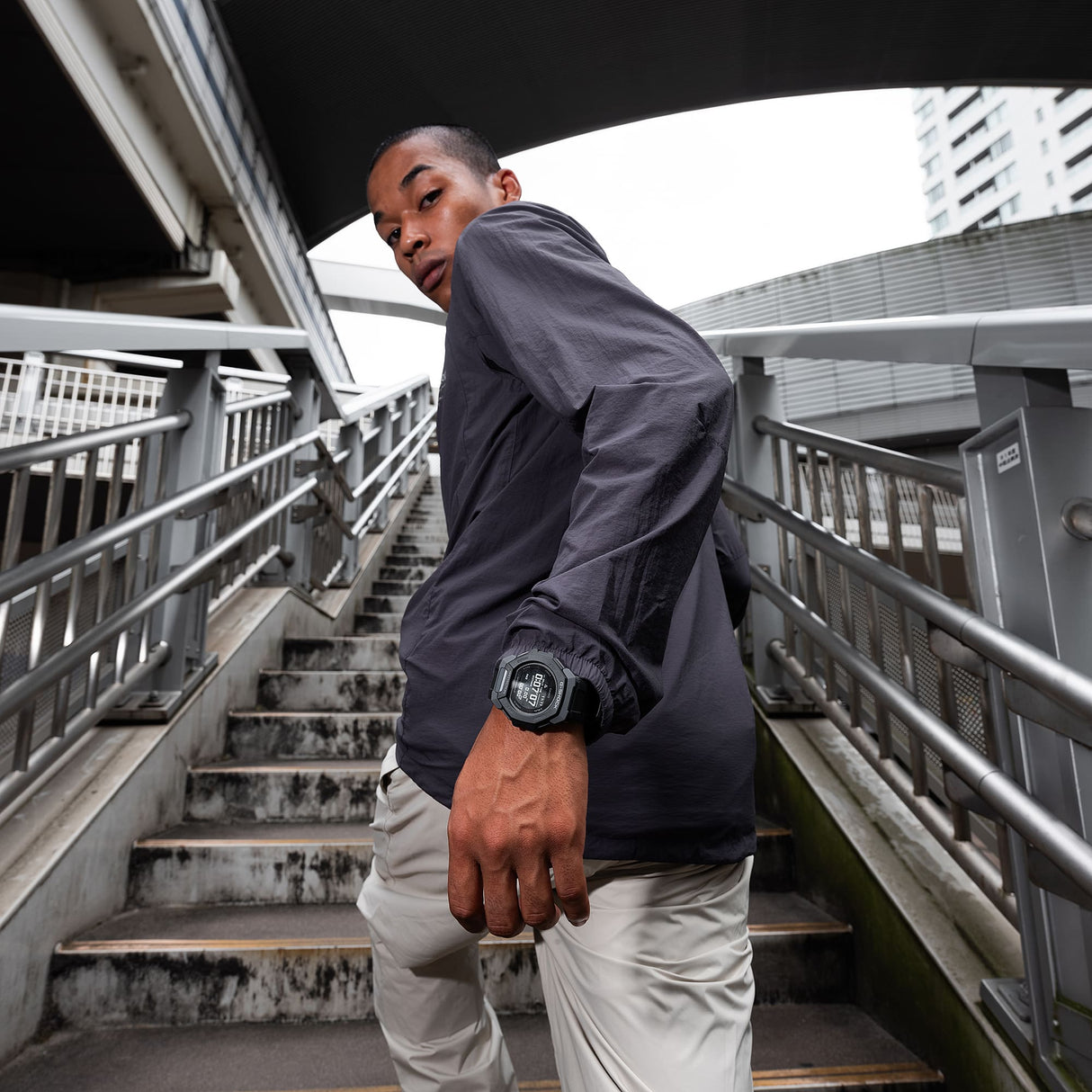 GBD-300 Reloj G-Shock digital conexión a celular pulsera de resina Bluetooth