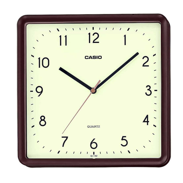 IQ-152-5 casio pared
