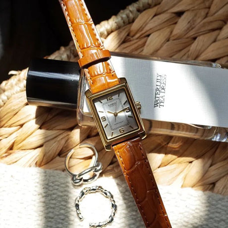 LTP-1234GLL Casio de dama pulsera de cuero