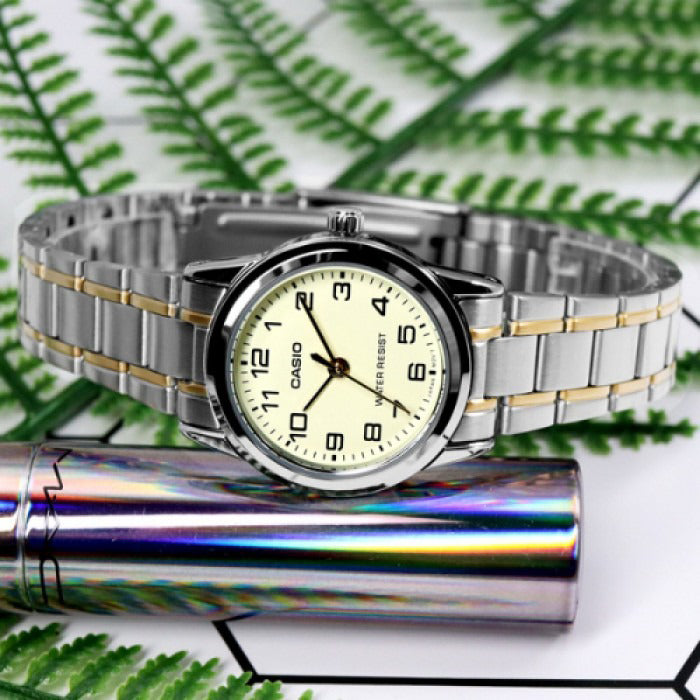 LTP-V001 Reloj Casio para Mujer Pulsera de Metal Análogo