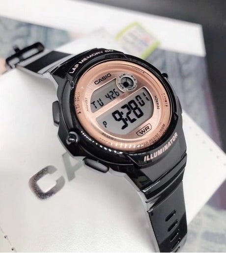 LWS-1200 Reloj Casio para Mujer Pulsera de Caucho Digital