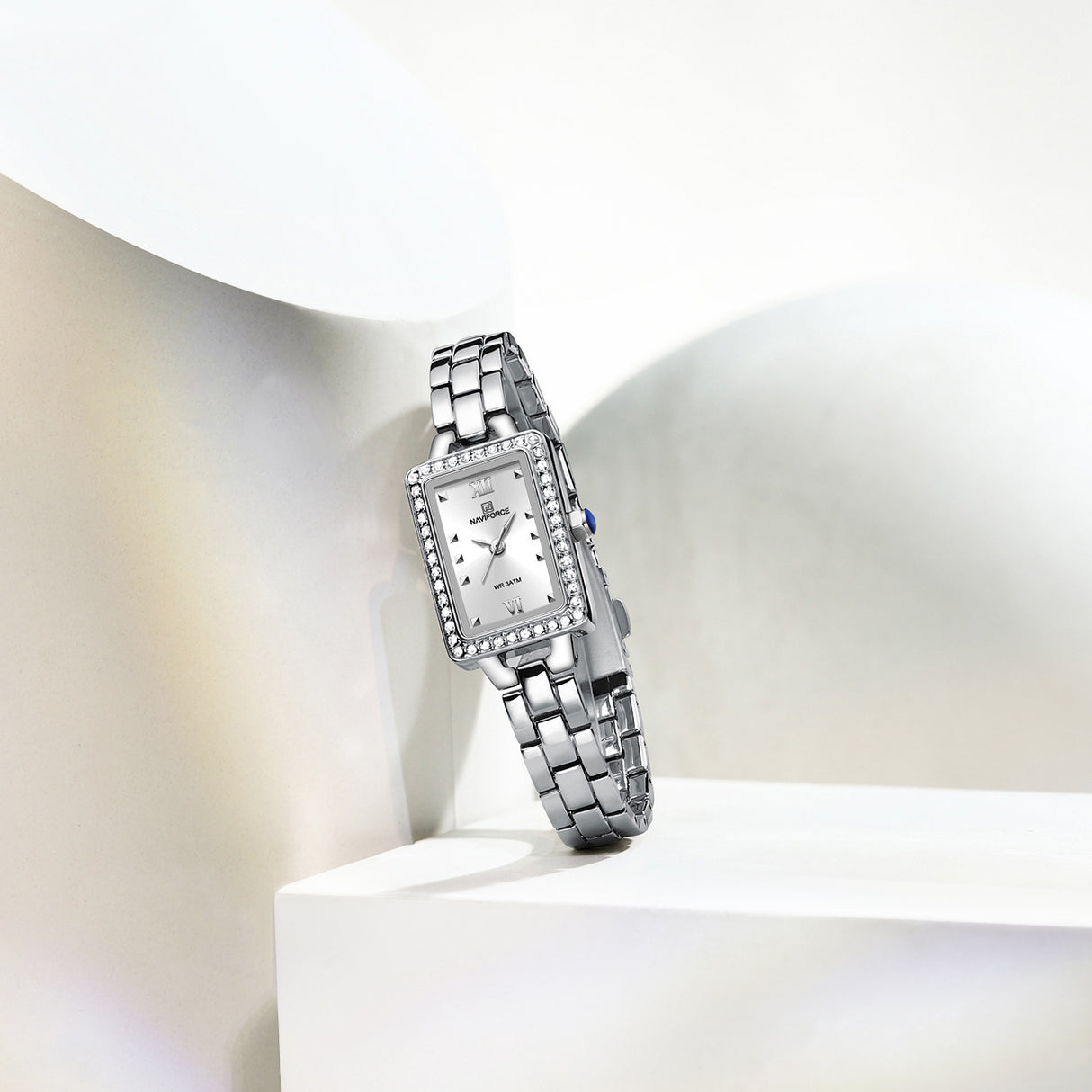 NF5043 Reloj Naviforce para dama pulsera de metal