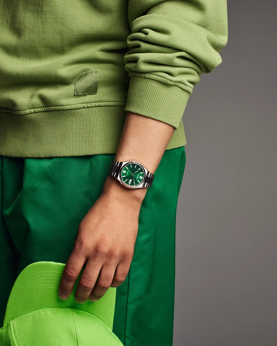 NJ0150-56X Reloj Citizen para caballero pulsera de metal