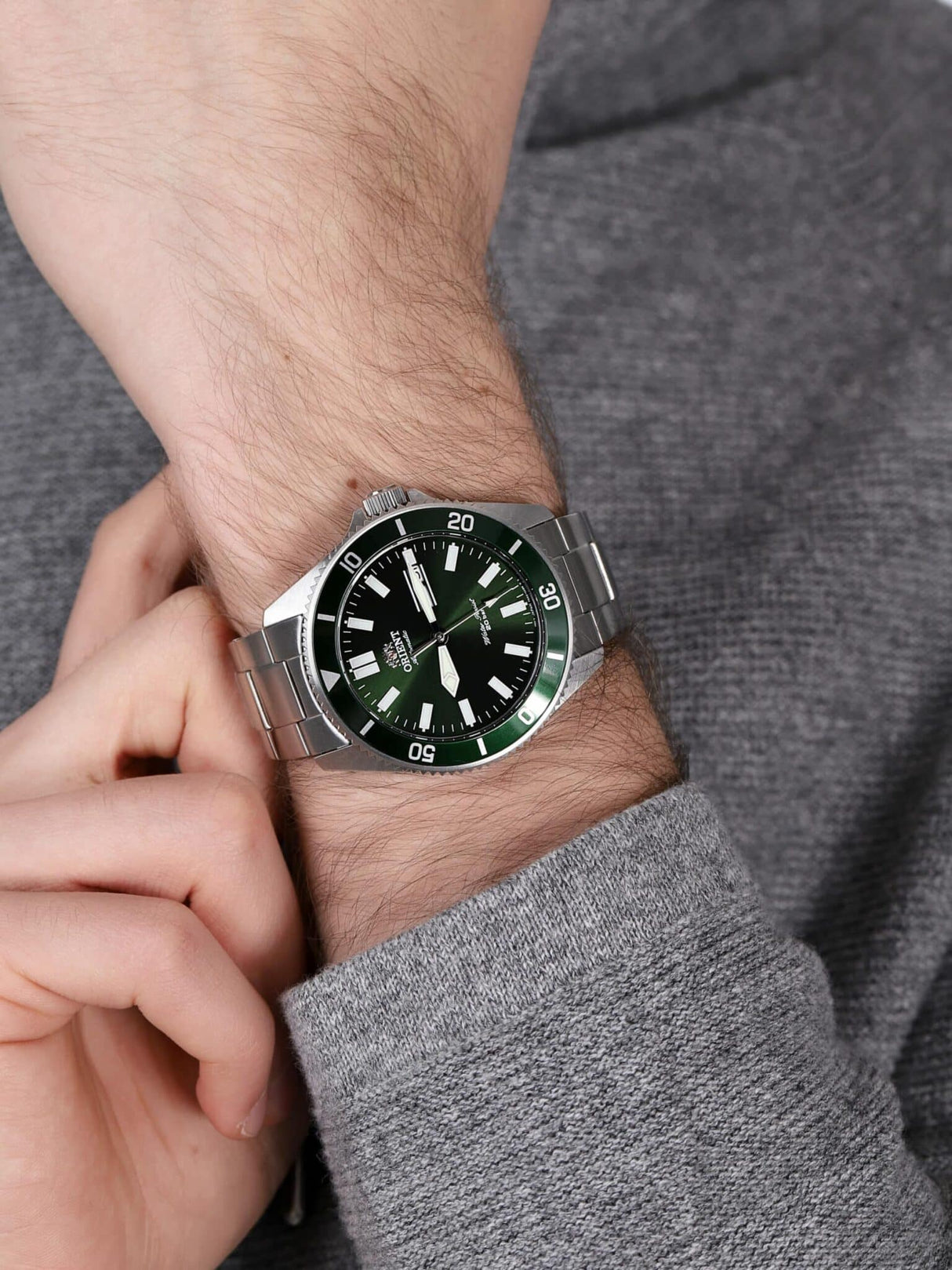 RA-AA0914E19B-1-scaled