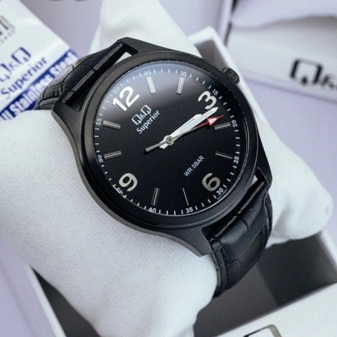 S00A-00 Reloj QQ Análogo para Hombre Pulsera de Piel