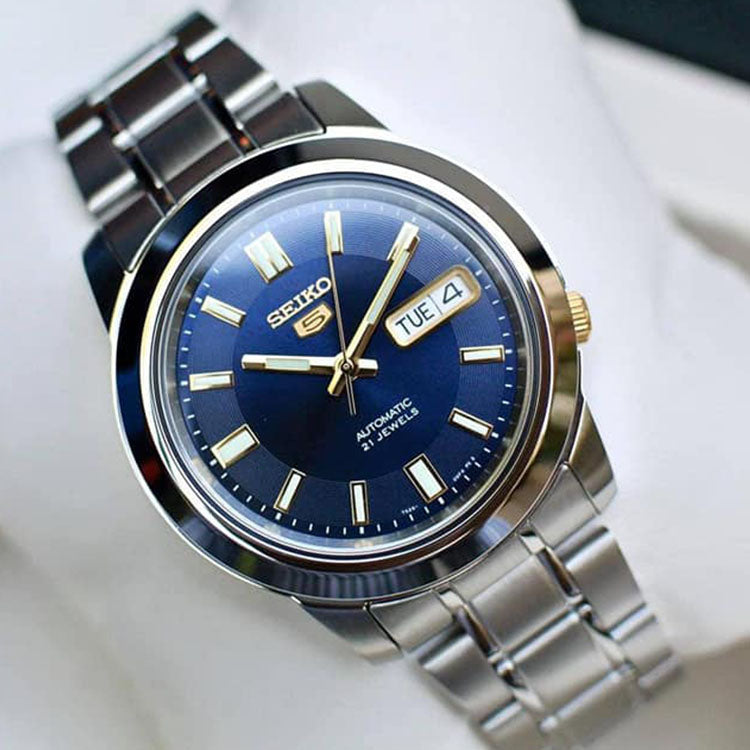 SNKK11K1 Reloj Seiko 5 para caballero pulsera de metal análogo