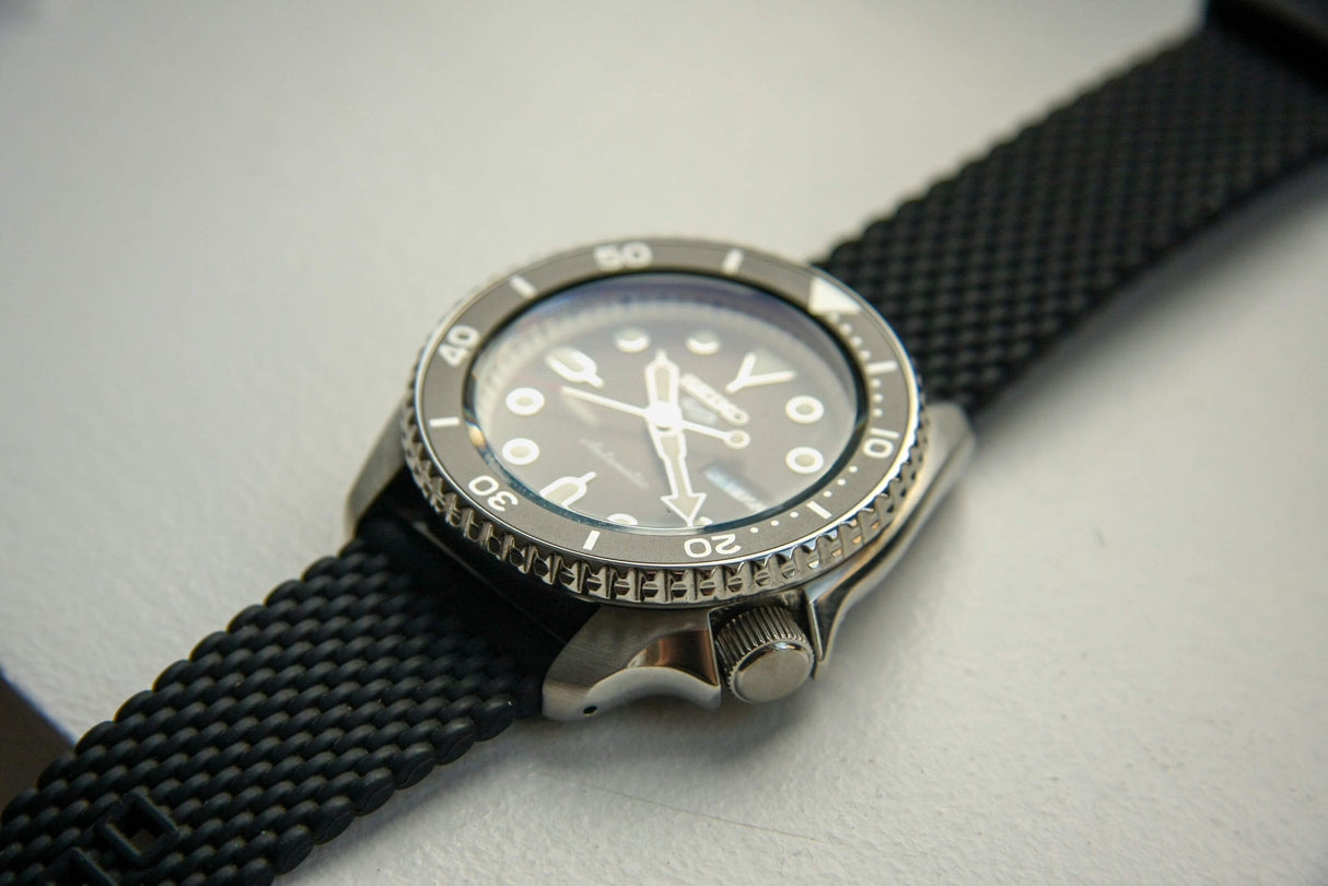 SRPD73K2 Reloj Seiko 5 de caballero correa de resina