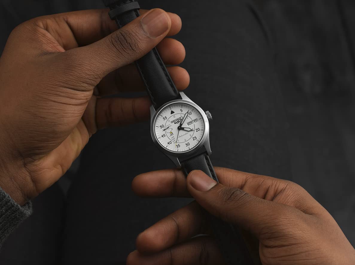 SRPK27K1 Reloj Seiko 5 Snoopy Parachute de hombre correa de cuero