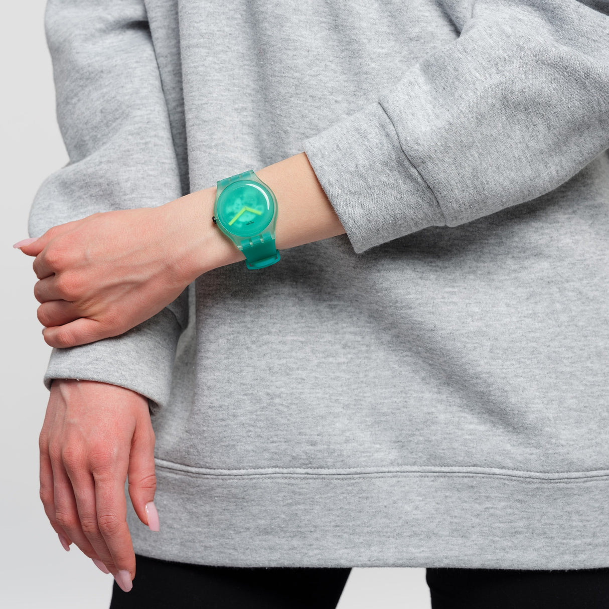 SUOG119 Reloj Swatch Nature Blur de dama correa de resina