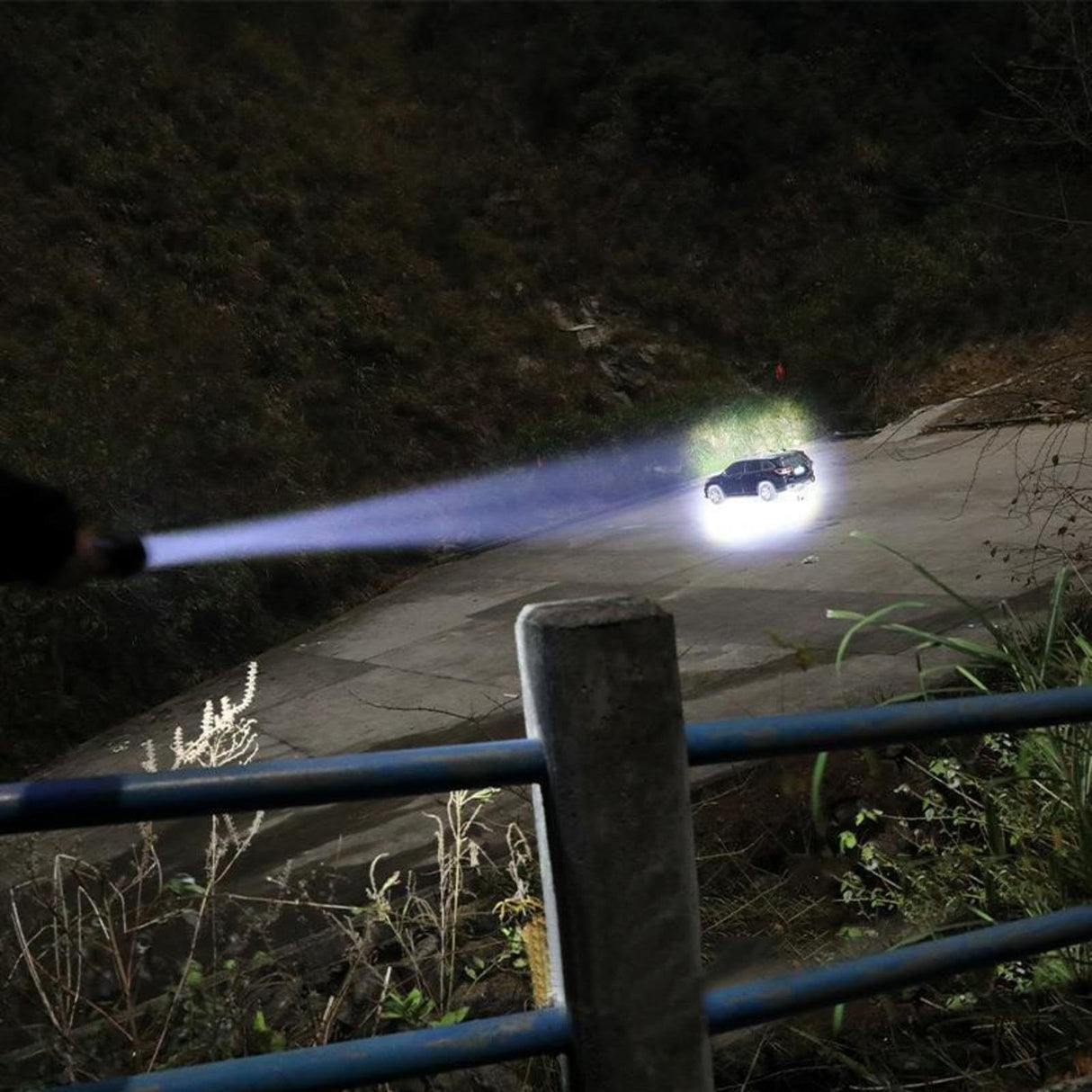 TS-FL1020 Linterna táctica recargable de aluminio