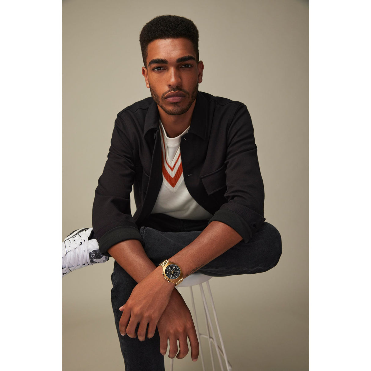 TW2W22100 Reloj Timex Legacy Tonneau de hombre pulsera de metal 42 mm