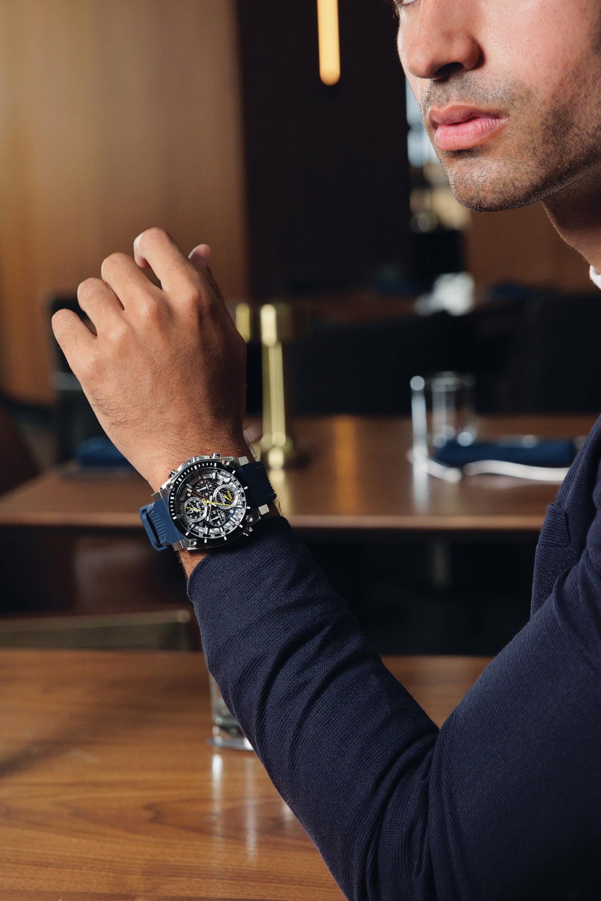 98B413 Reloj Bulova Icon de hombre correa de caucho