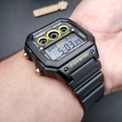 AE-1300 Reloj Casio para Hombre Banda de Goma Digital Illuminator 10 Años de Batería