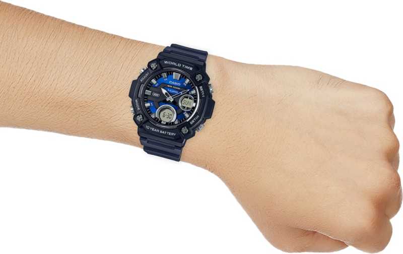 AEQ-120 Reloj Casio para Hombre Pulsera de Caucho Doble hora Hora Mundial 10 Años de Batería