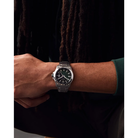 AW1351-56W Citizen The Hulk Marvel edition de hombre pulsera de metal