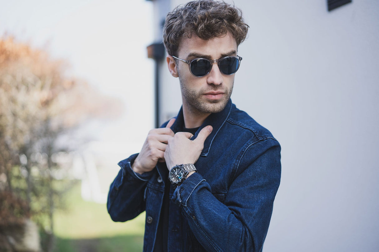 ECB-40 Edifice Reloj Doble Hora de Acero Inoxidable para Hombre con Bluetooth