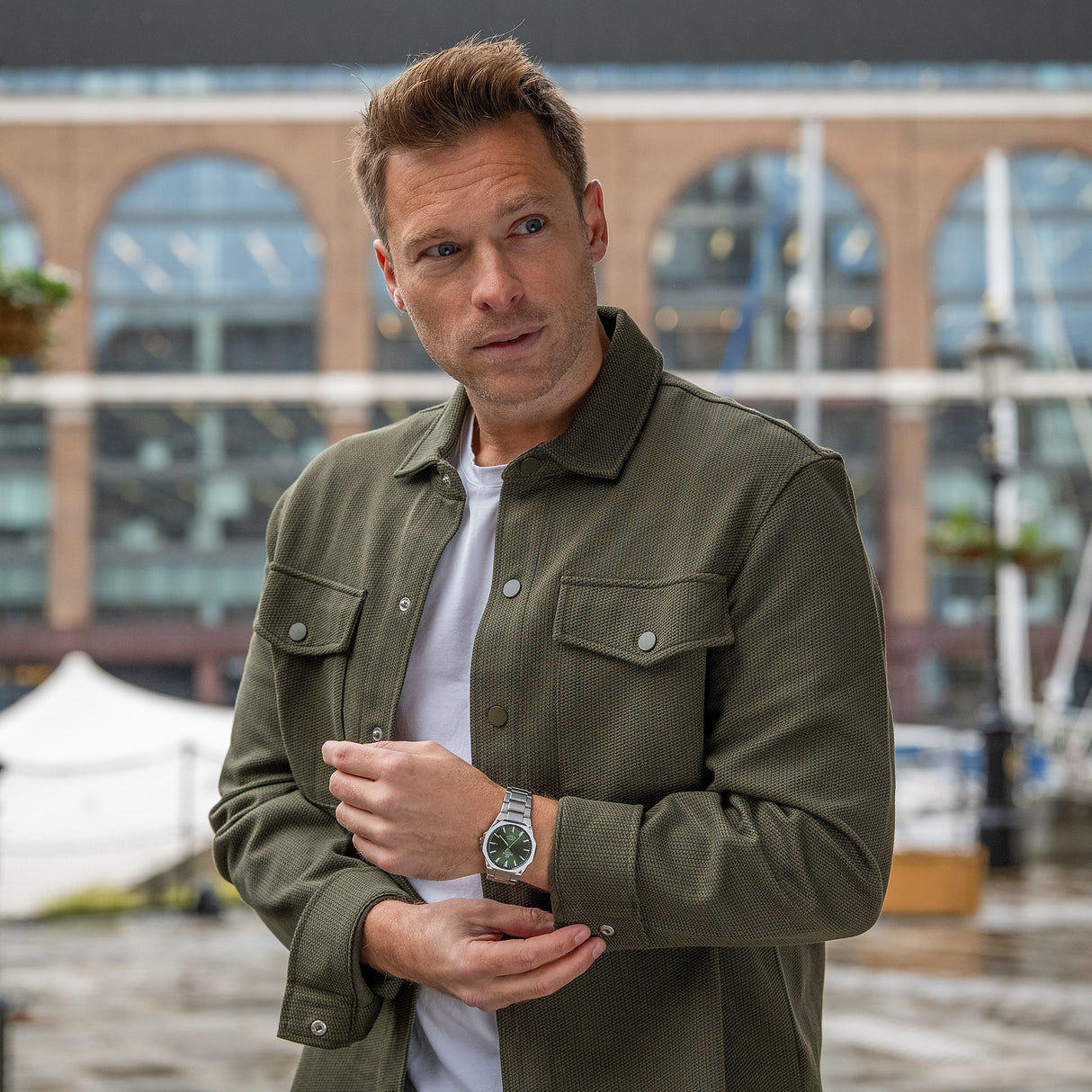 EFR-S108D Edifice Reloj para Hombre Pulsera de Metal Análogo