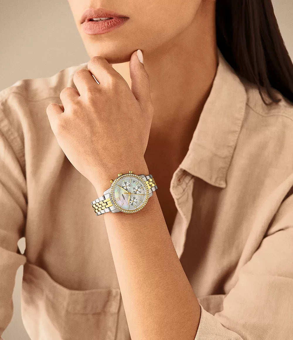 Reloj Fossil Neutra para dama pulsera de metal