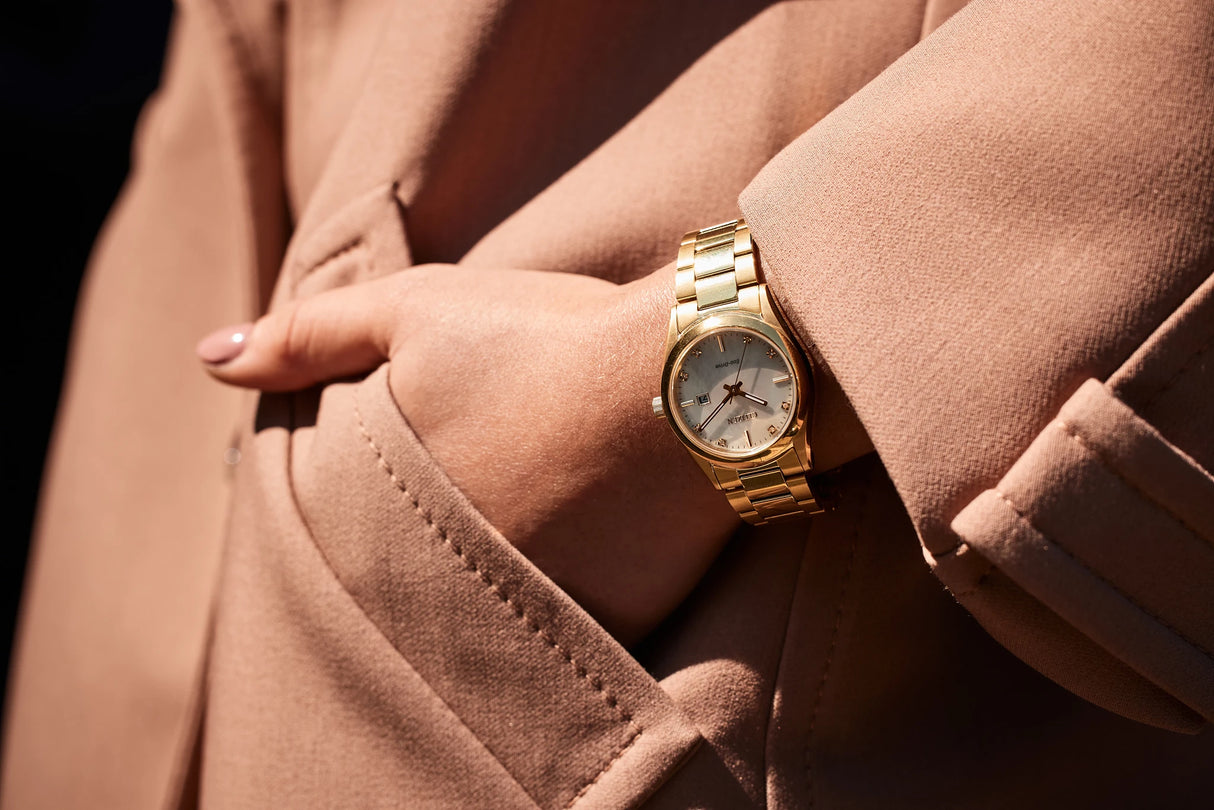 EW2702-59D Reloj Citizen Sport Luxury Eco-Drive de mujer pulsera de metal