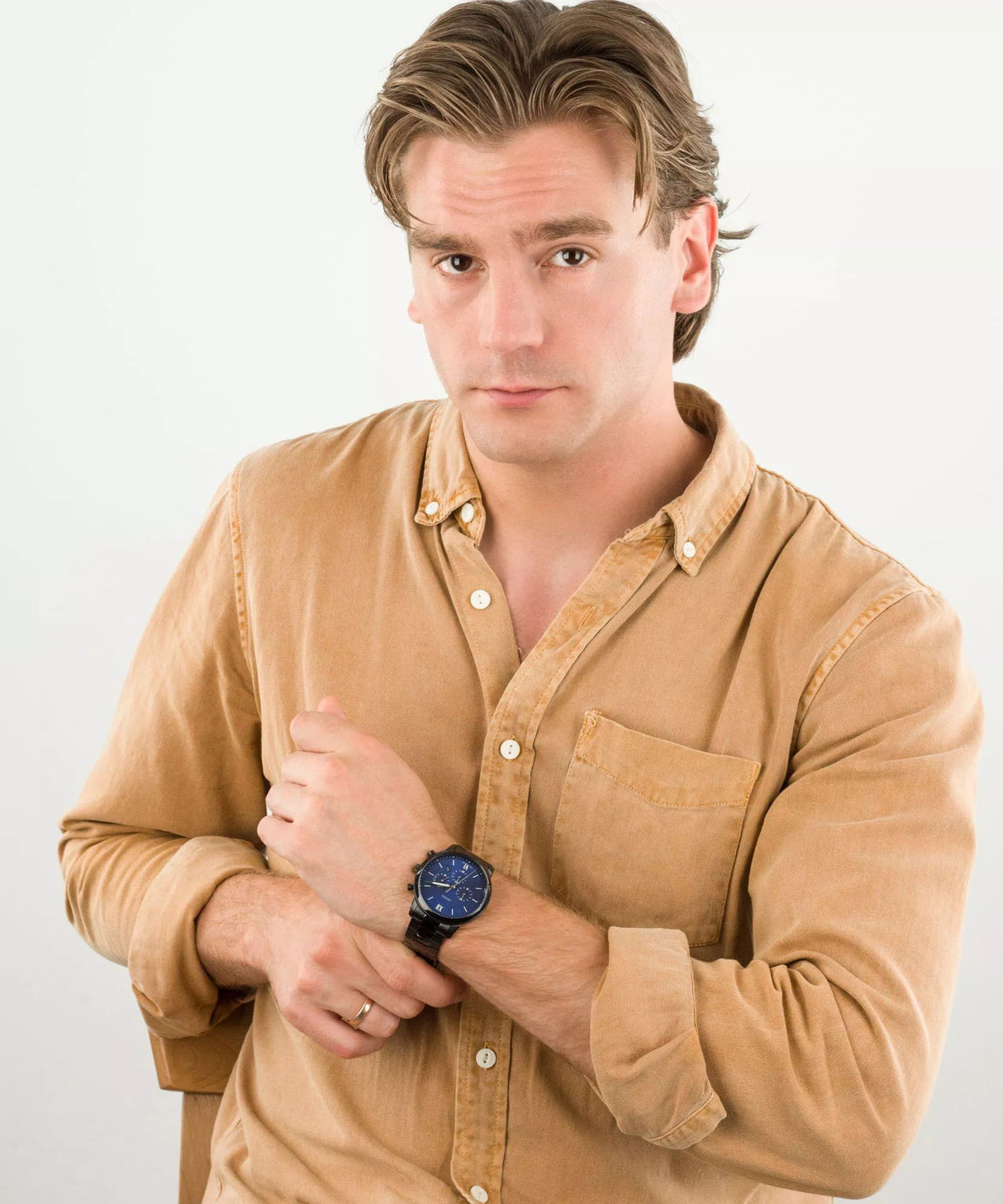 Reloj Fossil Neutra para caballero pulsera de metal 44mm