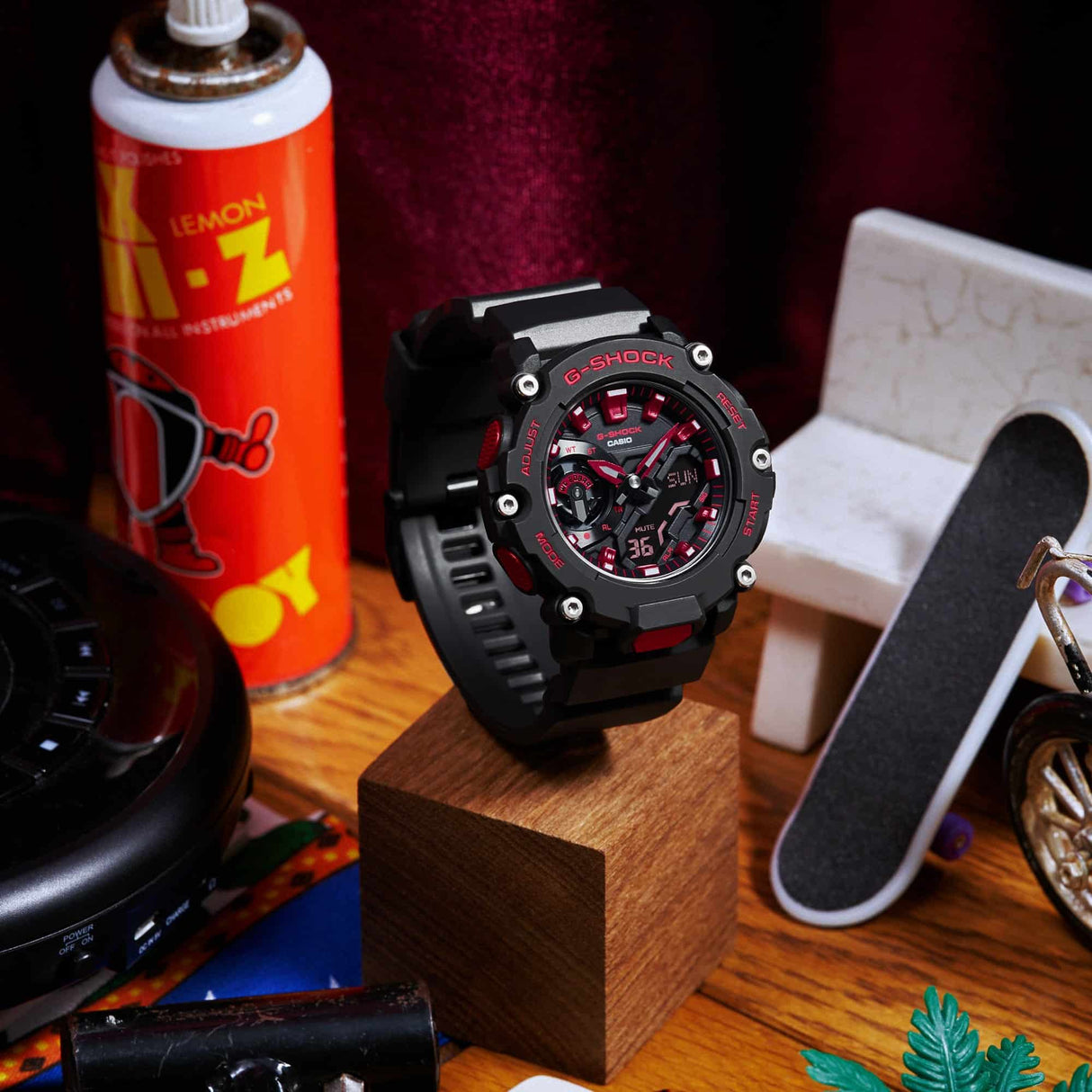 GA-2200 Reloj G-Shock Pulsera de Caucho para Hombre Digita y Análogo