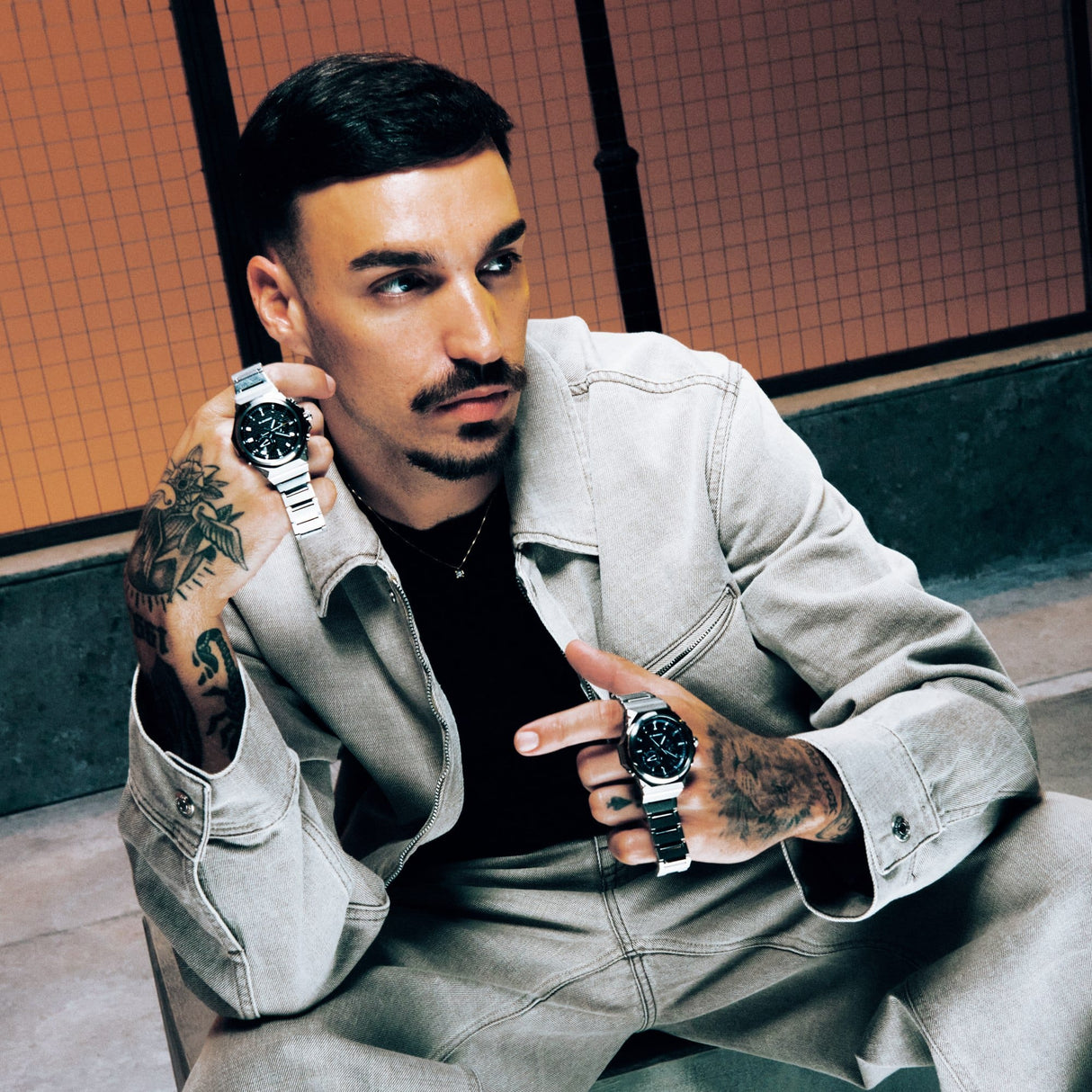 GM-2110D Reloj G-Shock para caballero pulsera de metal