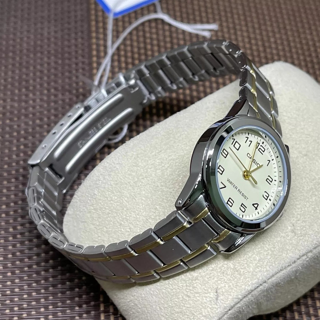 LTP-V001 Reloj Casio para Mujer Pulsera de Metal Análogo