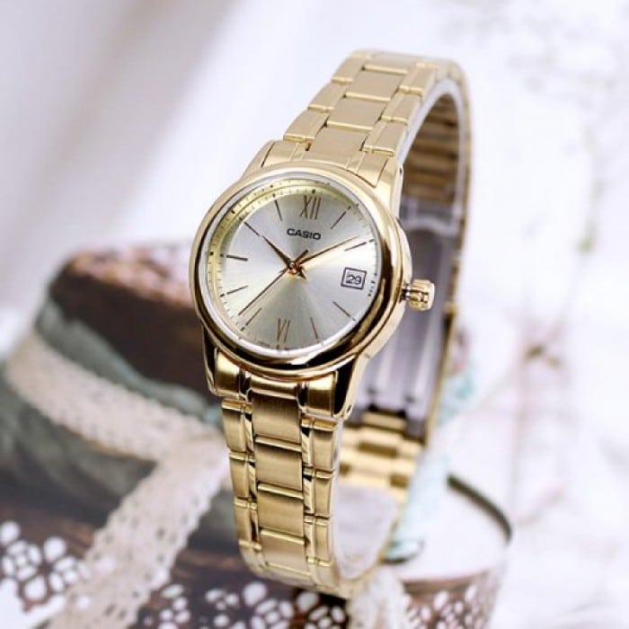 LTP-V002 Reloj Casio para Mujer Pulsera de Metal Análogo