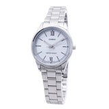 LTP-V005 Reloj Casio para Mujer Pulsera de Metal Análogo