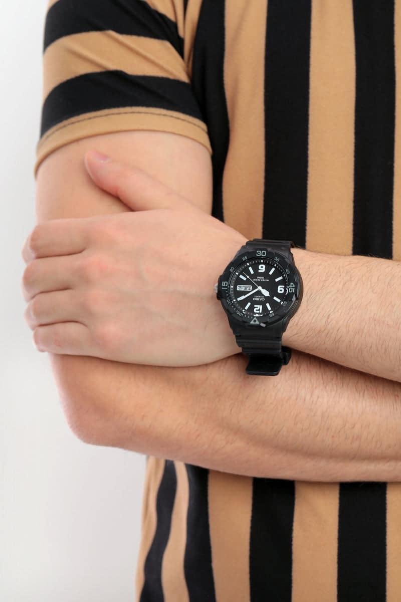 MRW-200 Reloj Casio para Hombre Pulsera de Caucho Análogo