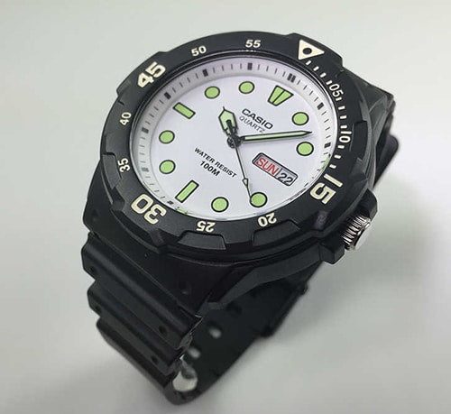 MRW-200 Reloj Casio para Hombre Pulsera de Caucho Análogo