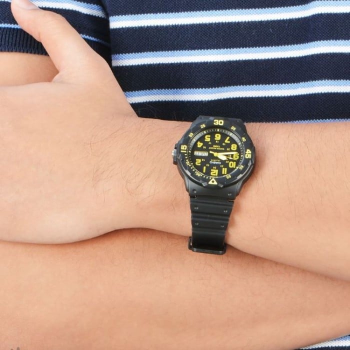 MRW-200 Reloj Casio para Hombre Pulsera de Caucho Análogo