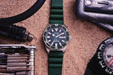 NY0121-09X Reloj Citizen para caballero pulsera de resina